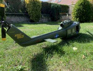 Roban UH-1D superscale 800