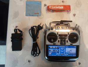 radio futaba T18MZ