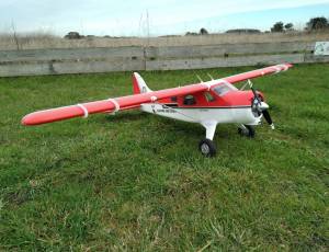 Avion semi maquette 