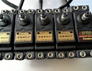 Ensemble Servos Futaba  (prix bradé)