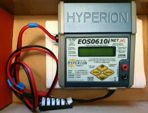 Chargeur Hyperion EOS061i