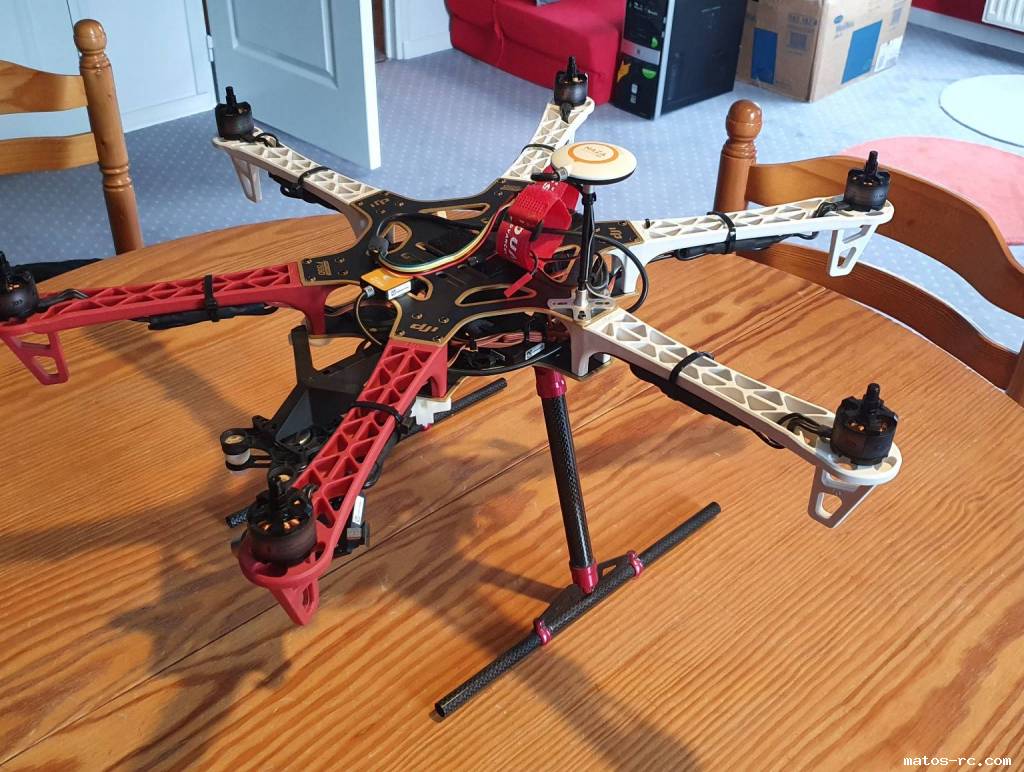 DJI F550 + QAV210
