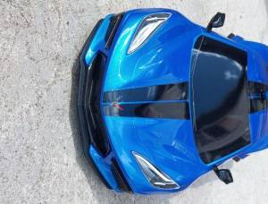 CORVETTE BLEUE OPTION GIROHATE
