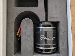 Moteur Quantum 4135-530KV, 30 €