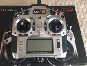 DX 18 SPEKTRUM