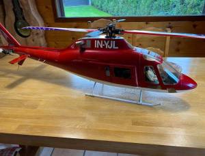 maquette helicoptere agusta thermique L1.45m, 450 €