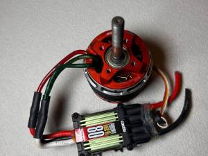 Moteur Kontronik PYRO 850-24 P avec ESC CASTLE 80A