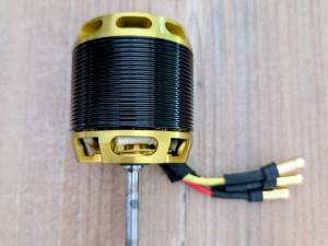 Moteur Scorpion HK-4530-450KV, 130 €