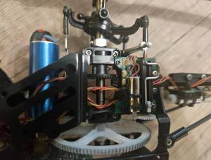 blade 130x + Beaucoup de Pièces.