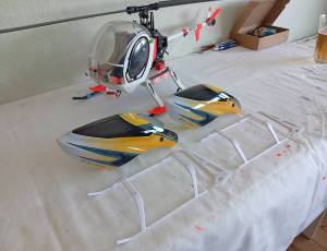 helicoptere..pieces