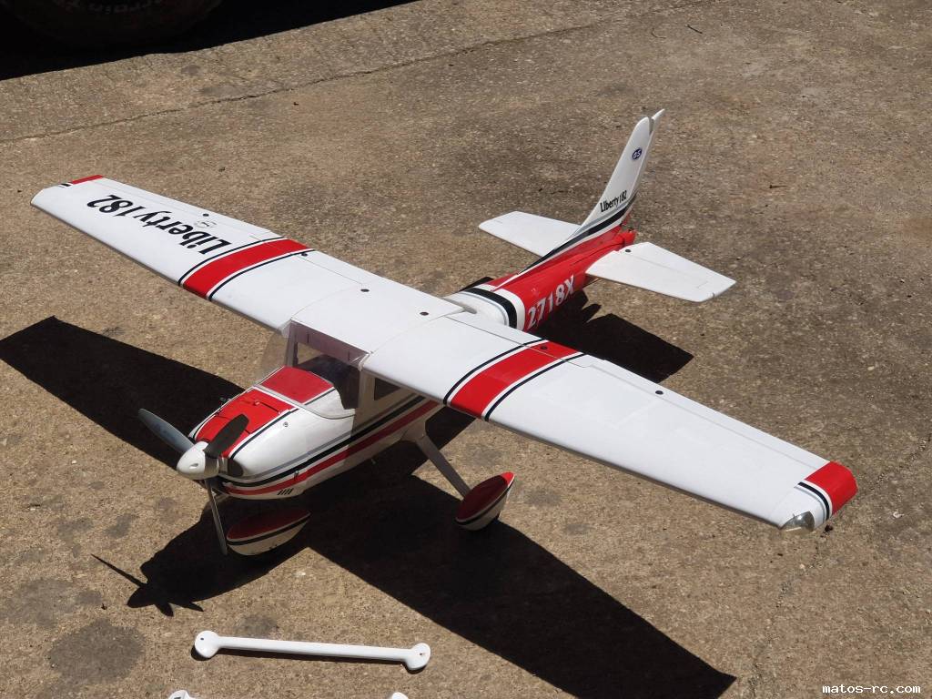 Cessna 182