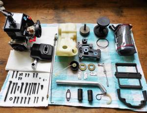 Moteur CY Zenoah 26 CC + Pot + accessoires ... 