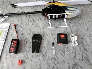 Blade 235 BNF + Accu + Chargeur Neuf 