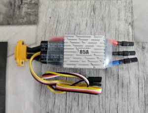 Controleur 85A OMPHOBBY ESC
