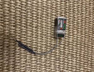Récepteur neuf JR RG 613 BX B CH7 à CH12 prix 50€