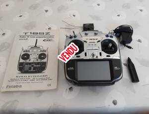 radio FUTABA  T18SZ.  -50% du neuf