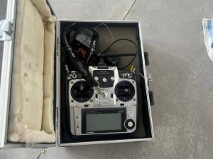 Radio T10CG  + recept Futaba + valise