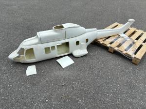 Hélicoptère RC Super Puma Baumann 2.50m , 11000 €