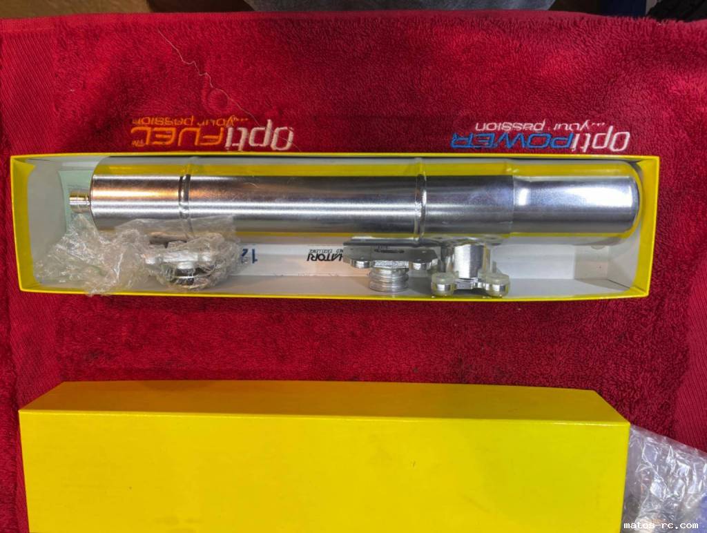 Pot Hatori pour 91 96 et 120 SRX ou os 105, 200 €