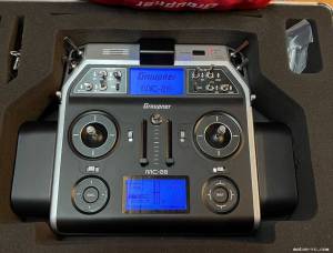 ARNAQUE Futaba FX32 2,4 GHz FASSTest avec accessoi