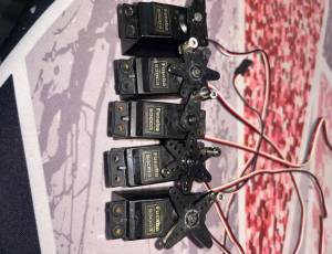 Servos avions