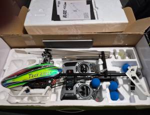 Hélicoptère  électrique bon état