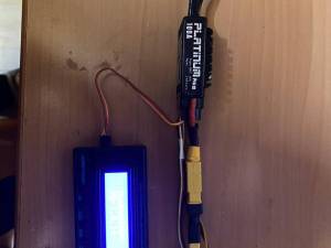 controleur Hobbywing 100a v3