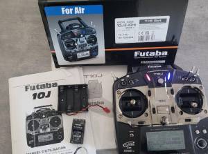 Vend radio futaba T10J