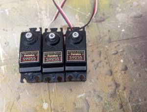 servo futaba 9255 et 9254