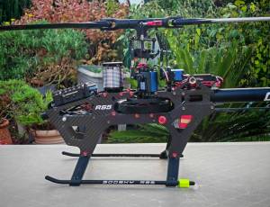 Hélicoptère Goosky légend RS 5 neuf jamais servi Hélicoptère Goosky légend RS 5 neuf jamais servi