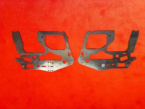 Paire de Flancs TREX 700N