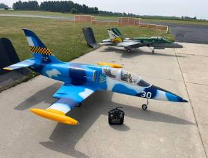 jet L39 toprc 2555mm  - 1000€ du neuf